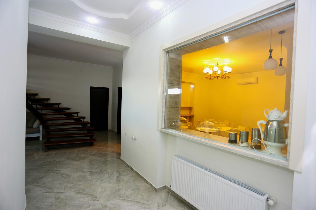 Hotel City Kutaiszi Kültér fotó